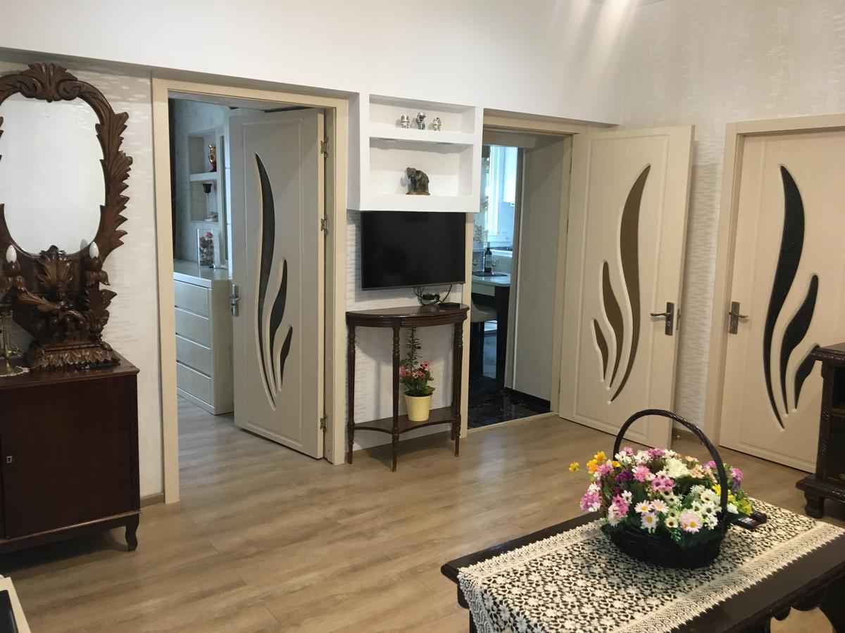 Newly Renovated House Leilighet Tbilisi Eksteriør bilde
